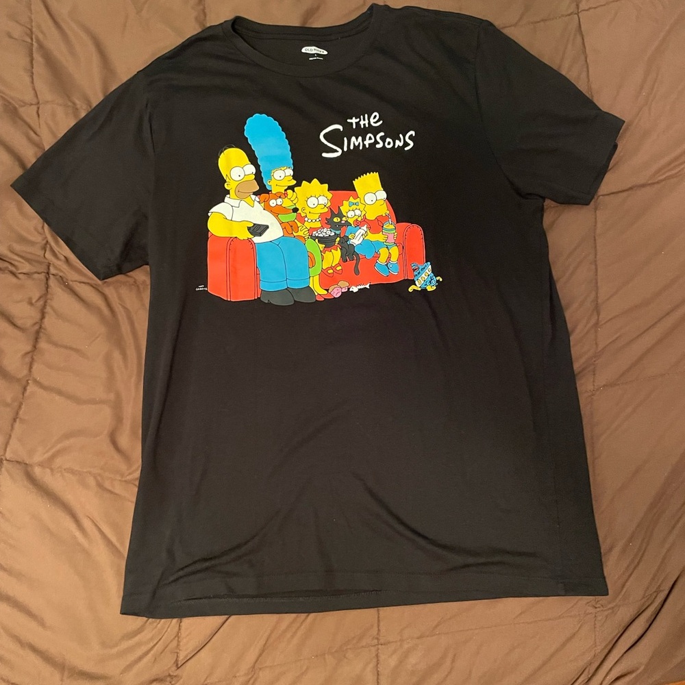 Men’s old navy Simpson’s large  T-shirt